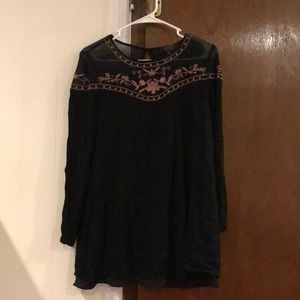 Black Forever 21 Long Contemporary Top Size Med.